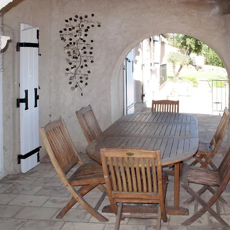 ;villa Lou Amiradou 135s Grimaud